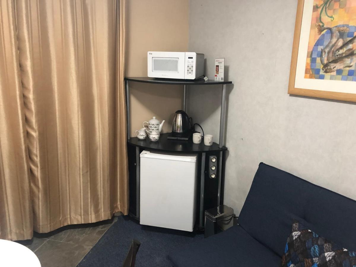 Amplia Habitacion Tipo Ejecutiva Con Bano Y Acceso Privados Toluca Buitenkant foto