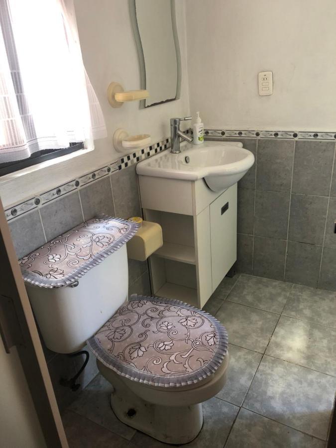 Amplia Habitacion Tipo Ejecutiva Con Bano Y Acceso Privados Toluca Buitenkant foto